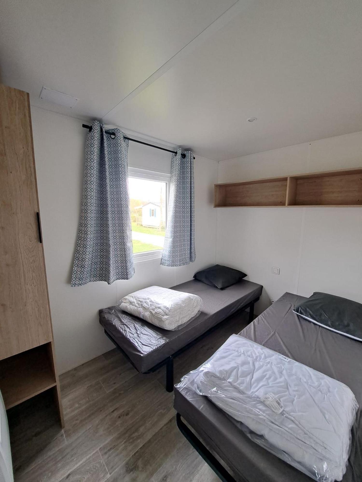 Camping Sainte Mere Eglise Exterior photo
